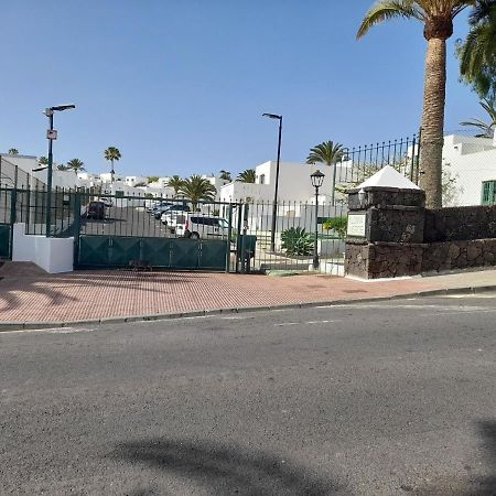 Fabulous 1-Bed Apartment In Puerto Del Carmen Puerto del Carmen  Buitenkant foto
