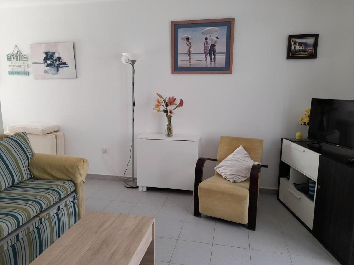 Fabulous 1-Bed Apartment In Puerto Del Carmen Puerto del Carmen  Buitenkant foto
