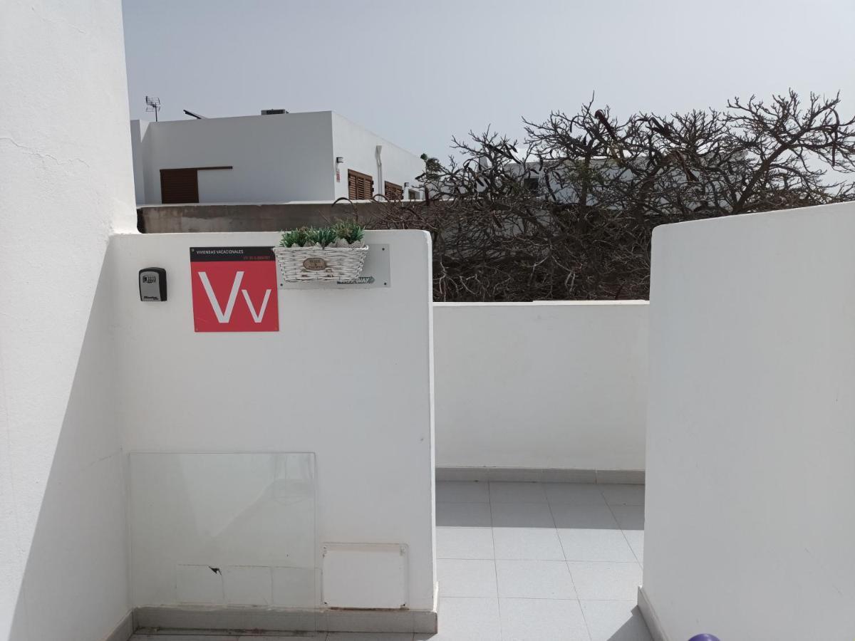Fabulous 1-Bed Apartment In Puerto Del Carmen Puerto del Carmen  Buitenkant foto